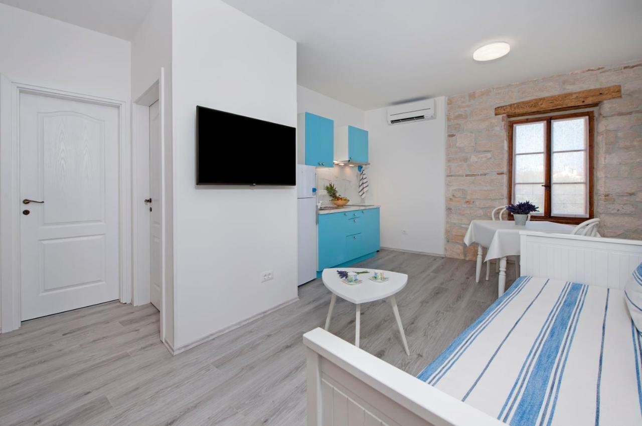 Apartment Babbo Rovinj Exterior photo